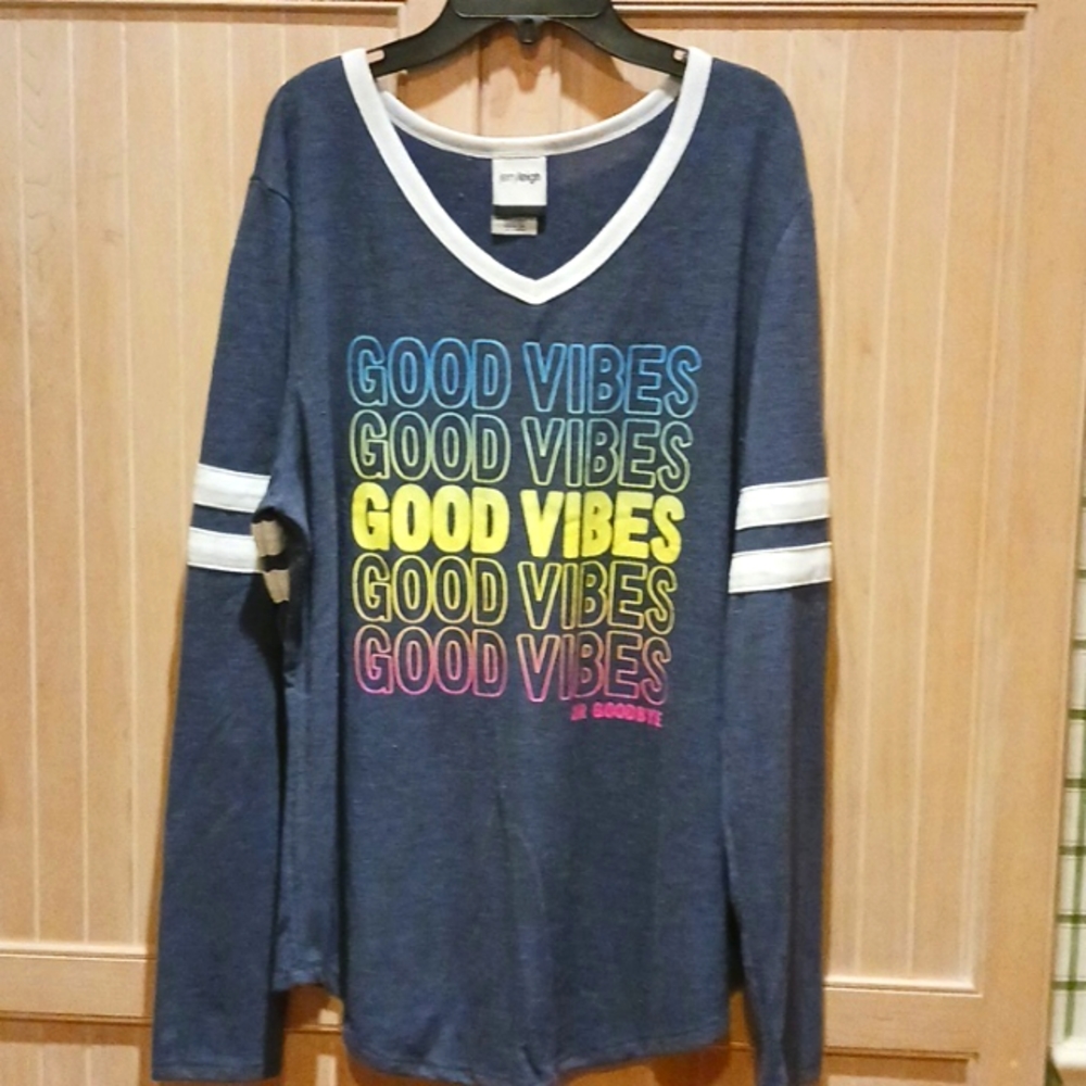 GOOD VIBES Baseball Longsleeved Tee EUC XL
